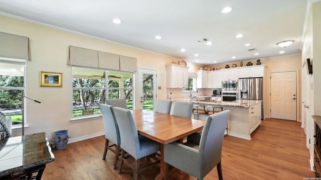 731 Vista, Canyon Lake, TX 78133