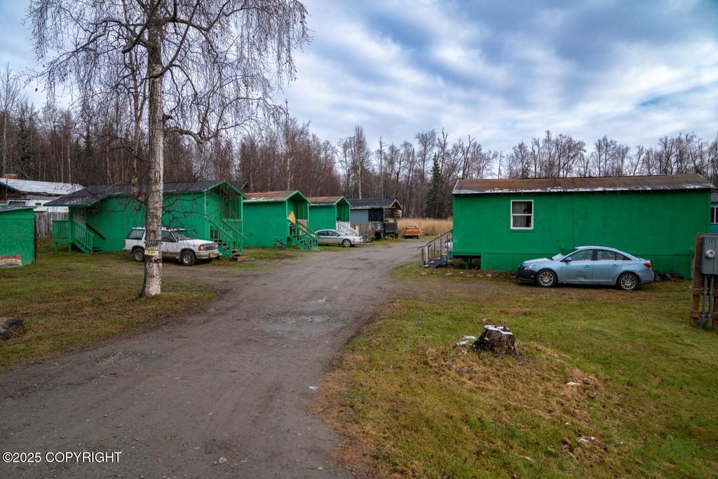 8901 S Starlight Lane, Wasilla, AK 99623