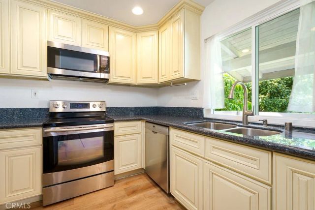 23732 Hillhurst Drive 38, Laguna Niguel, CA 92677