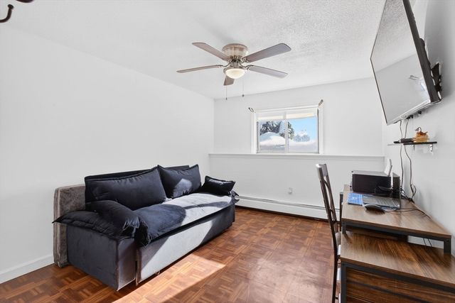 625 W Lowell Ave 3, Haverhill, MA 01832