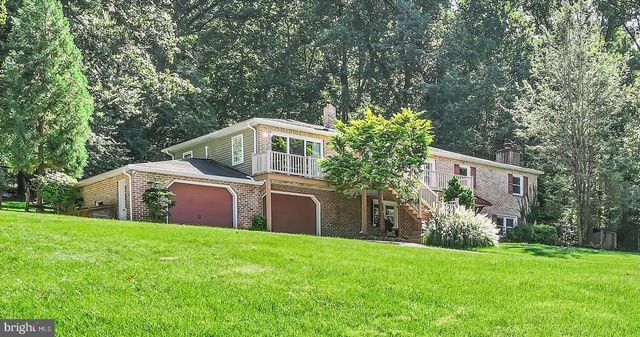 654 WOODLAWN DR, Lebanon, PA 17042
