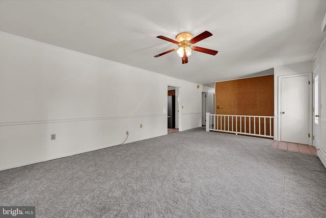 654 WOODLAWN DR, Lebanon, PA 17042