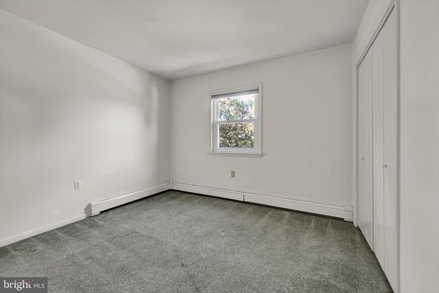 654 WOODLAWN DR, Lebanon, PA 17042