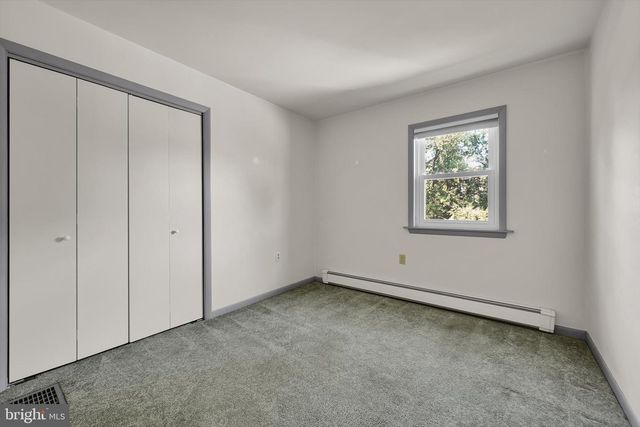 654 WOODLAWN DR, Lebanon, PA 17042