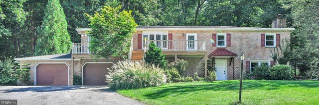 654 WOODLAWN DR, Lebanon, PA 17042