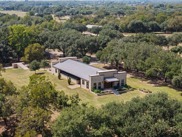 3401 Pueblo Viejo Lane, Sealy, TX 77474