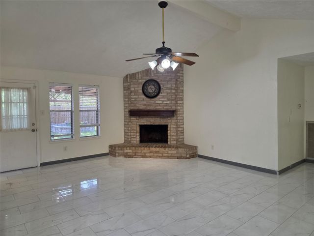 16722 Ribbonridge Drive, Sugar Land, TX 77498