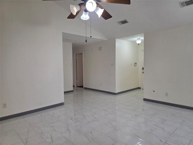 16722 Ribbonridge Drive, Sugar Land, TX 77498