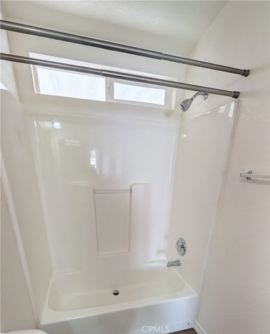 7501 Palm Unit 77, Yucca Valley, CA 92284