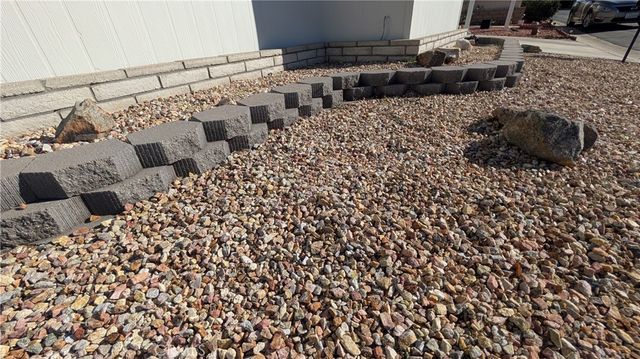 7501 Palm Unit 77, Yucca Valley, CA 92284