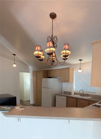 7501 Palm Unit 77, Yucca Valley, CA 92284