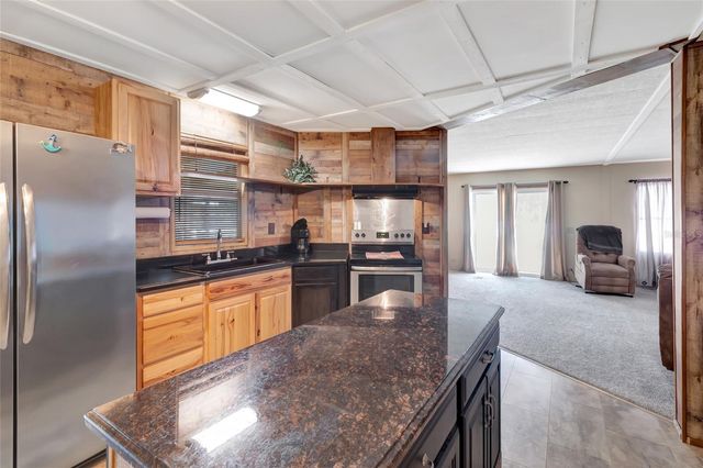 1409 RIDGE ROAD, Tavares, FL 32778