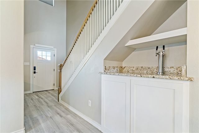 2126 Shoreline Vista Dr, Corpus Christi, TX 78418