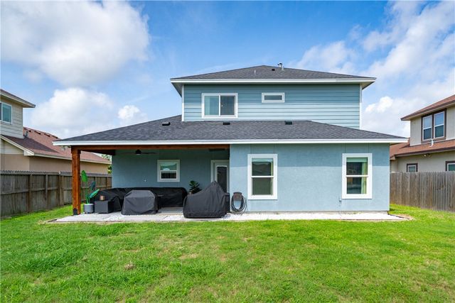 2126 Shoreline Vista Dr, Corpus Christi, TX 78418