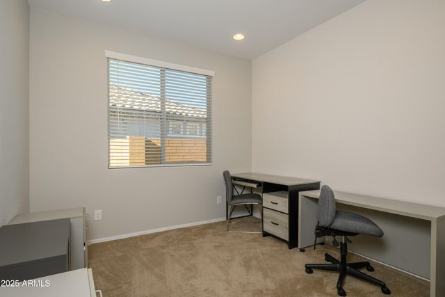 26042 W KRISTAL Way, Buckeye, AZ 85396