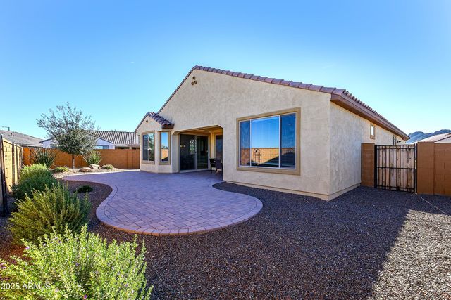 26042 W KRISTAL Way, Buckeye, AZ 85396