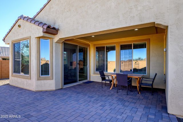 26042 W KRISTAL Way, Buckeye, AZ 85396