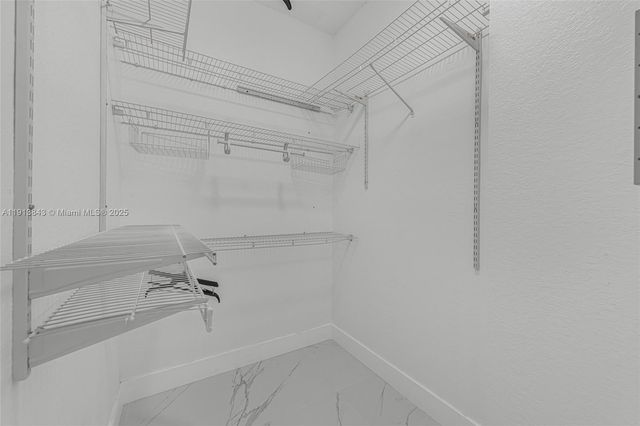 642 SE 37th Pl, Homestead, FL 33033