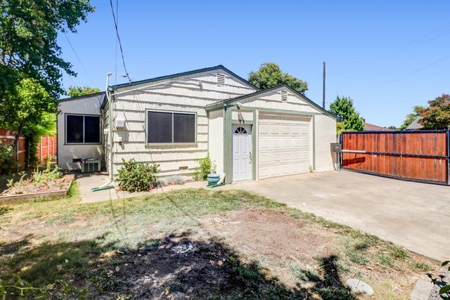 2780 63rd St, Sacramento, CA 95817