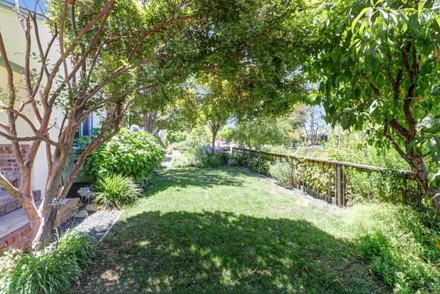 2780 63rd St, Sacramento, CA 95817