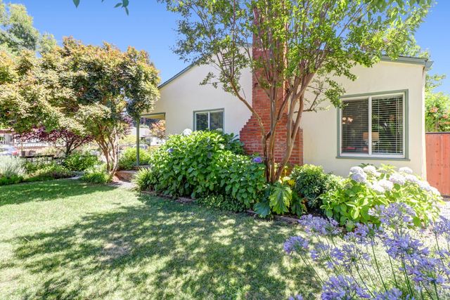 2780 63rd St, Sacramento, CA 95817
