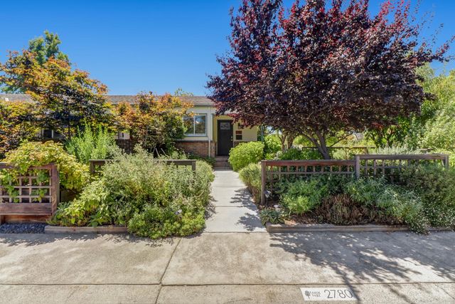 2780 63rd St, Sacramento, CA 95817