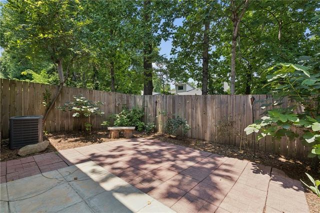 1356 Rietveld Row NW, Atlanta, GA 30318