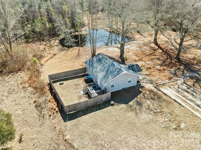 2431 Highway 52 Highway S, Cheraw, SC 29520