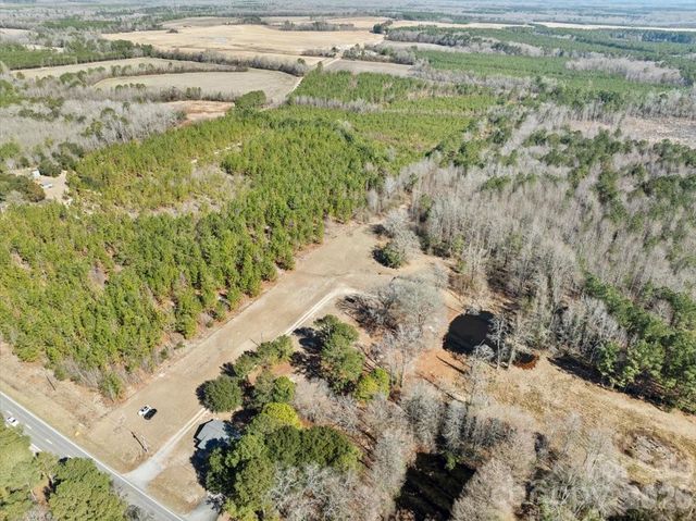 2431 Highway 52 Highway S, Cheraw, SC 29520