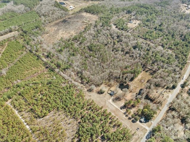 2431 Highway 52 Highway S, Cheraw, SC 29520