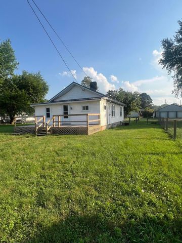 2135 Whitman Avenue, Zanesville, OH 43701