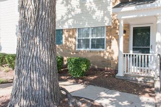 9071 Wrenwood Lane, Brentwood, MO 63144