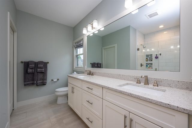 1874 Fox Prairie Road, Saint Joseph, MI 49085