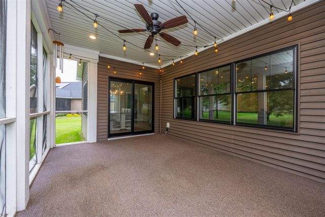 1874 Fox Prairie Road, Saint Joseph, MI 49085