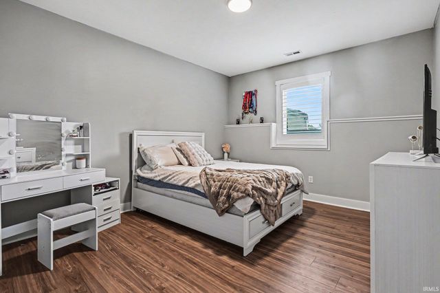11391 Carson City Drive, Osceola, IN 46561