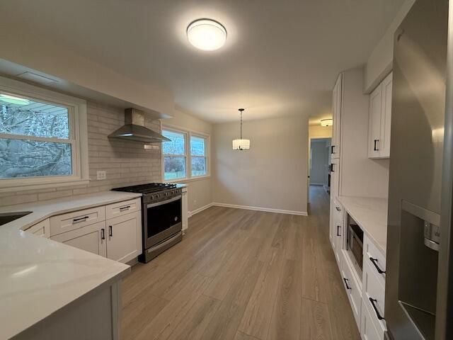 6936 N Braeburn LANE, Glendale, WI 53209