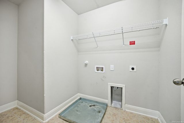 10403 Dakota River, Converse, TX 78105