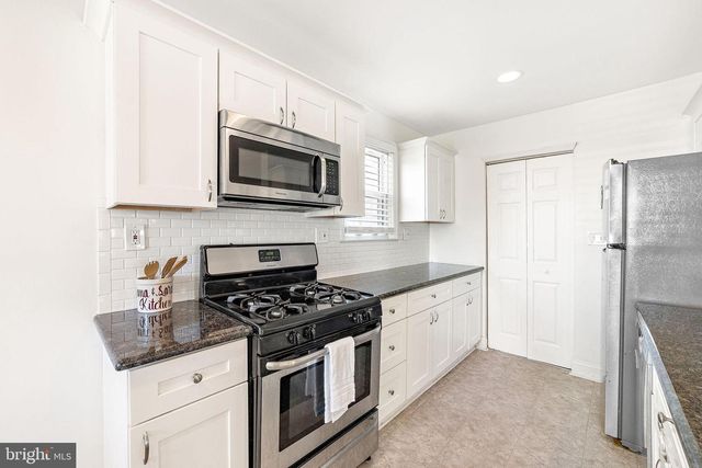 607 FRANKLIN AVENUE, Cherry Hill, NJ 08002