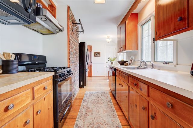 43 Crystal Spring Lane, Perinton, NY 14450