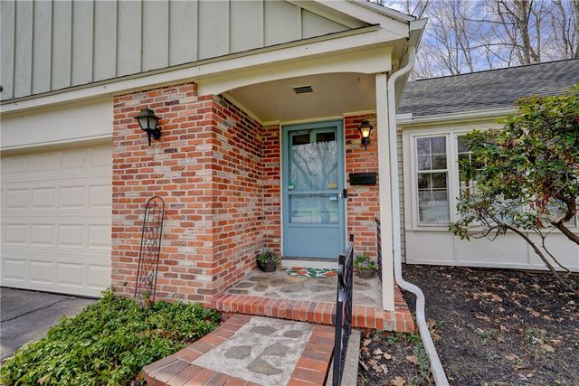 43 Crystal Spring Lane, Perinton, NY 14450