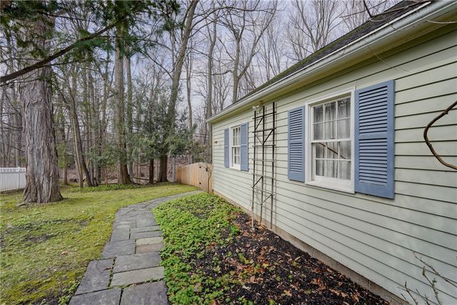 43 Crystal Spring Lane, Perinton, NY 14450