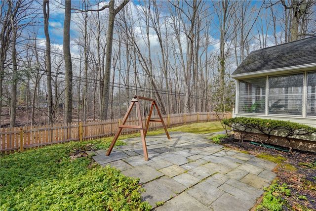 43 Crystal Spring Lane, Perinton, NY 14450