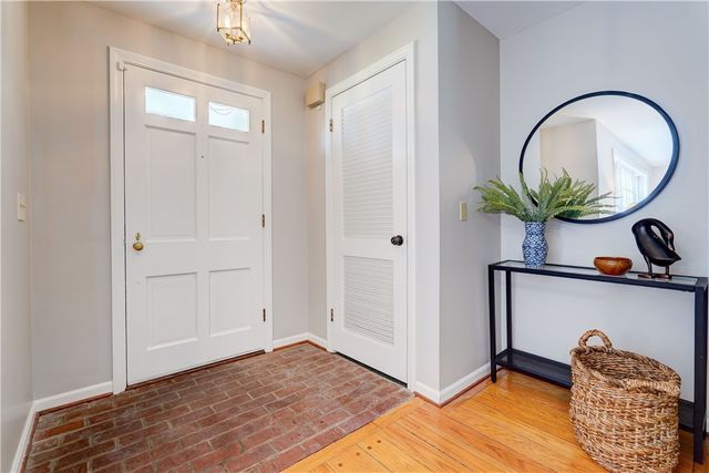 43 Crystal Spring Lane, Perinton, NY 14450