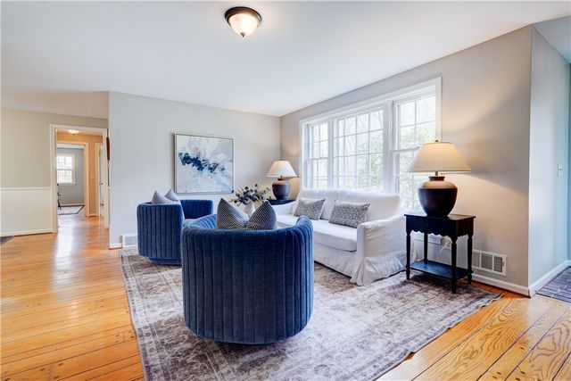 43 Crystal Spring Lane, Perinton, NY 14450