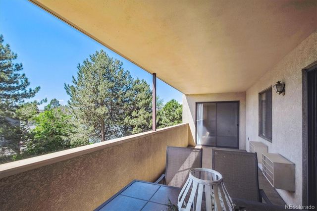 7420 E Quincy Avenue 304, Denver, CO 80237