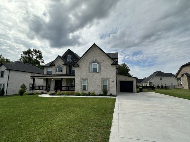 1592 Charles Bell Rd, Clarksville, TN 37040