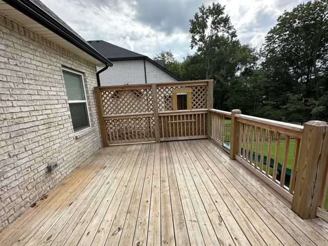 1592 Charles Bell Rd, Clarksville, TN 37040