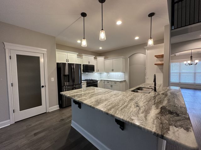 1592 Charles Bell Rd, Clarksville, TN 37040