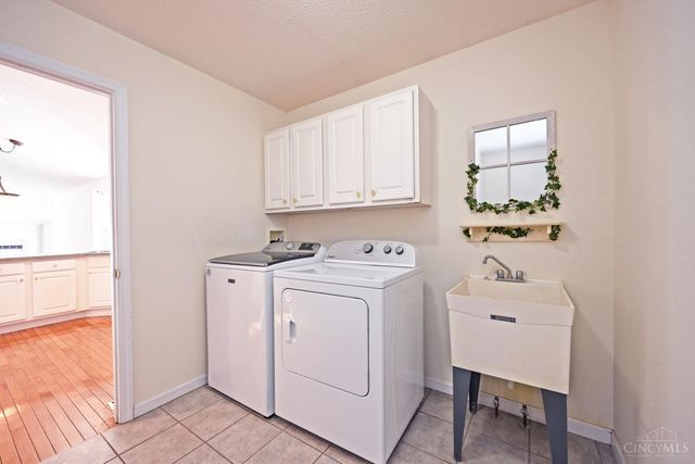 5816 Whitecat Court, Miami Twp, OH 45150