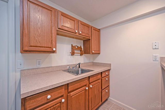 5816 Whitecat Court, Miami Twp, OH 45150